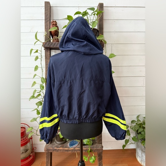 New Look Navy Raincoat with Yellow Stripes - Picture 5 of 17